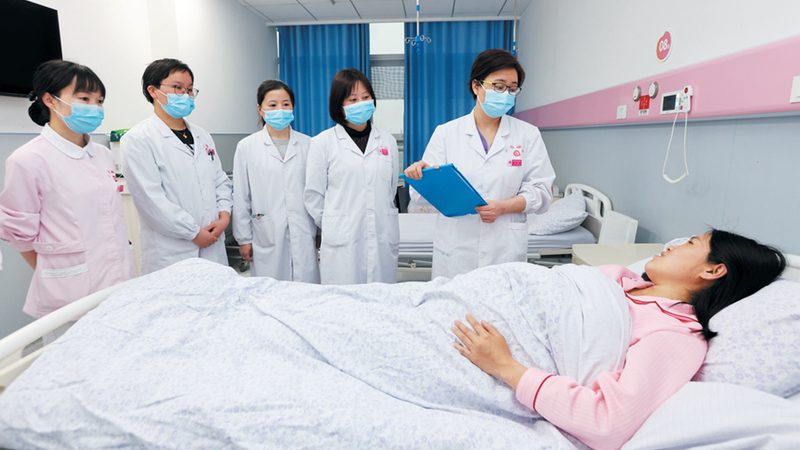 老年人假牙清洁，你选对清洁剂了吗？**